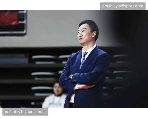 浙江稠州银行队官方宣布，主教练刘维伟因身体原因卸任