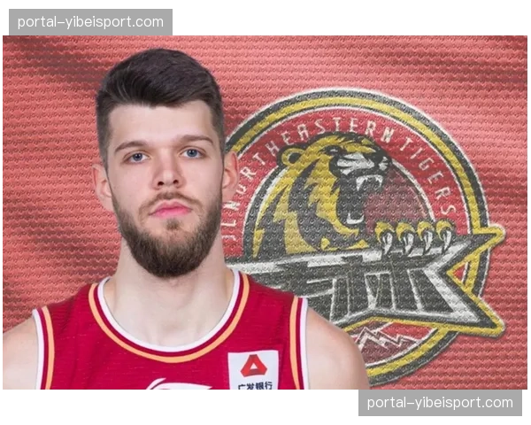 广东队紧急签下拉科塞维奇应对伤病危机